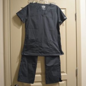 Cherokee Scrub Set - Pewter (XS)